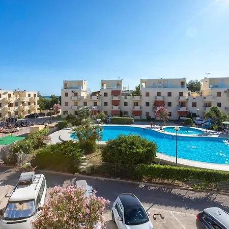 Sardinia Re - Lido 125 *